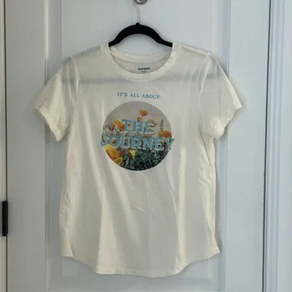 8 Graphic Tees | Size Medium - Picture 4 of 7